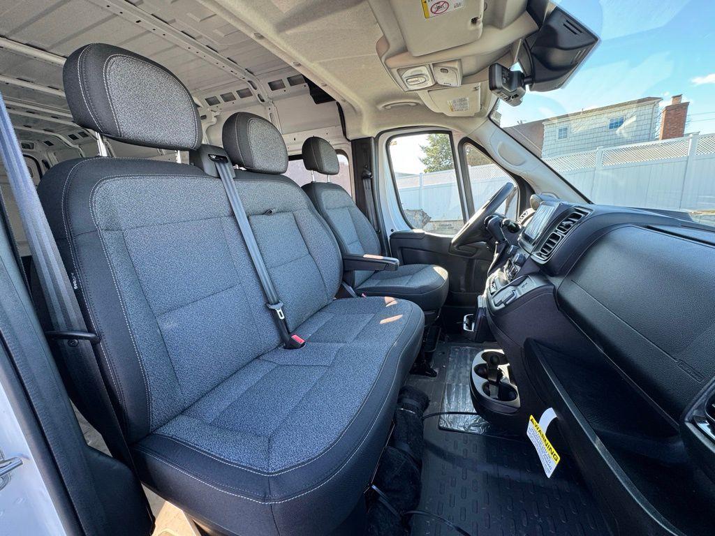 Used 2025 Ram ProMaster 3500 - photo 22