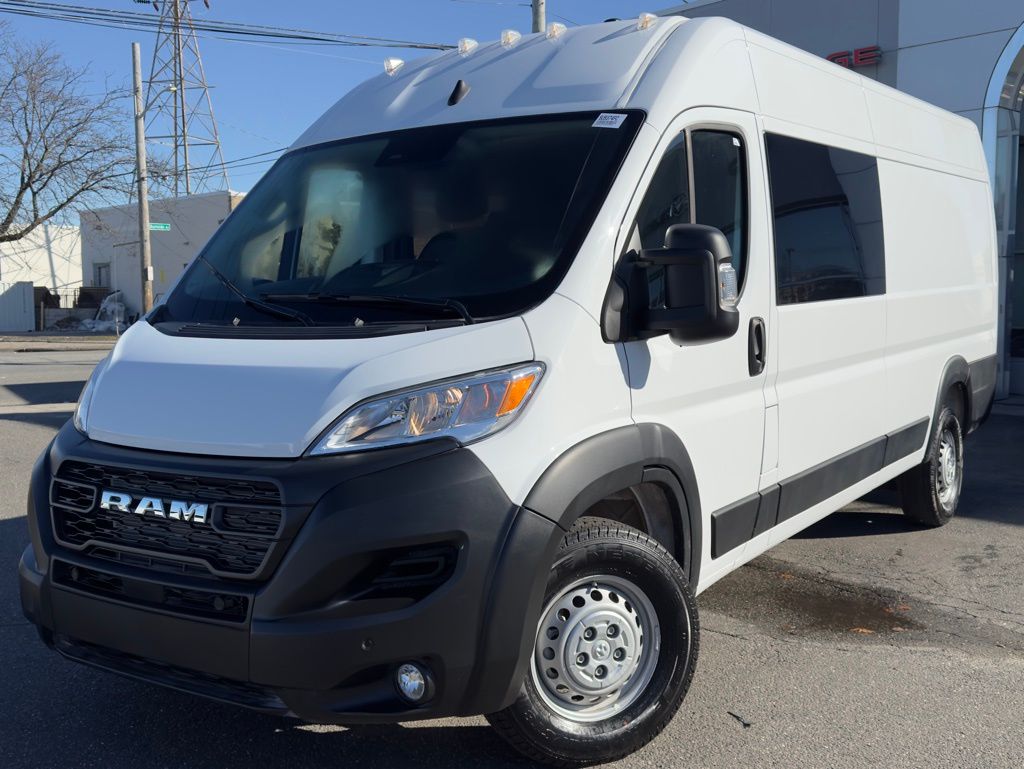 Used 2025 Ram ProMaster 3500 - photo 5
