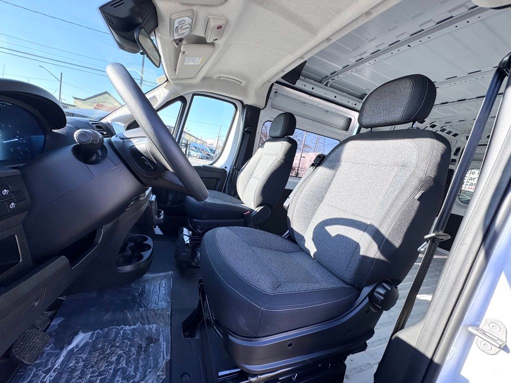 Used 2025 Ram ProMaster 2500 - photo 19