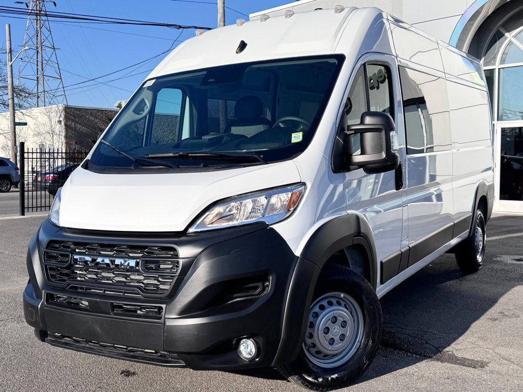 Used 2025 Ram ProMaster 2500 - photo 5