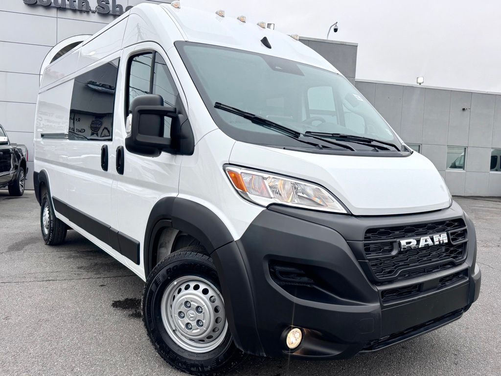 Used 2025 Ram ProMaster 2500 - photo 1