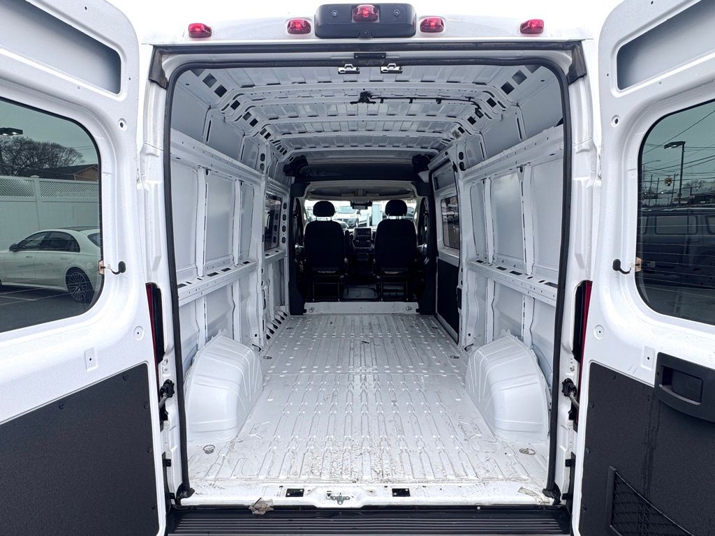 Used 2025 Ram ProMaster 2500 - photo 10