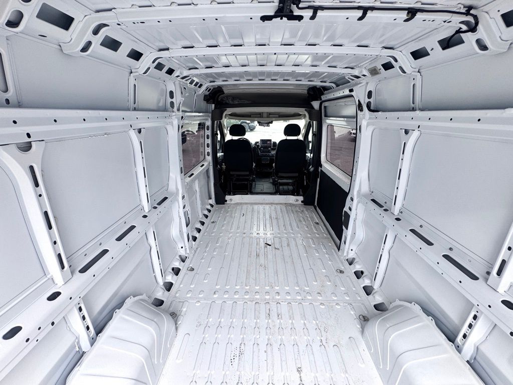Used 2025 Ram ProMaster 2500 - photo 11