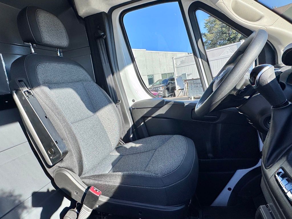 Used 2025 Ram ProMaster 2500 - photo 23