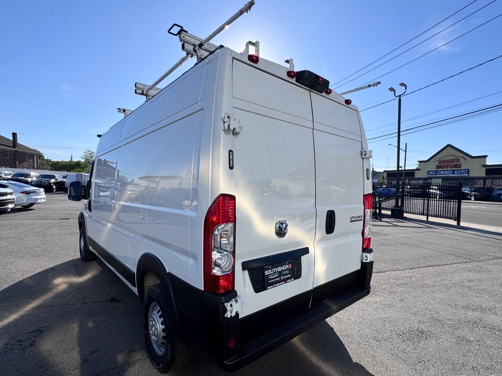 Used 2025 Ram ProMaster 2500 - photo 7