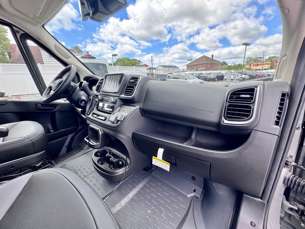 Used 2025 Ram ProMaster 2500 - photo 22