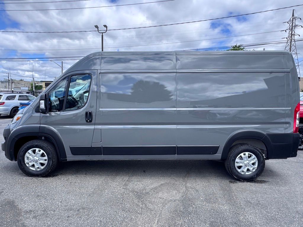 Used 2025 Ram ProMaster 2500 - photo 6