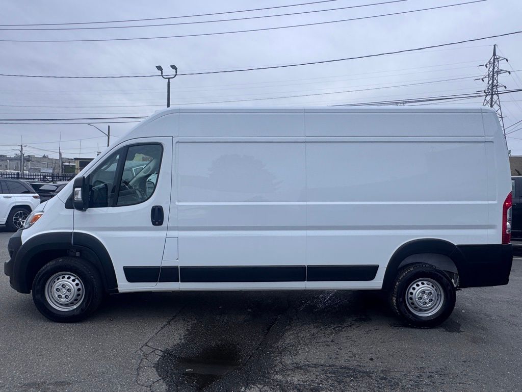 Used 2025 Ram ProMaster 3500 - photo 6