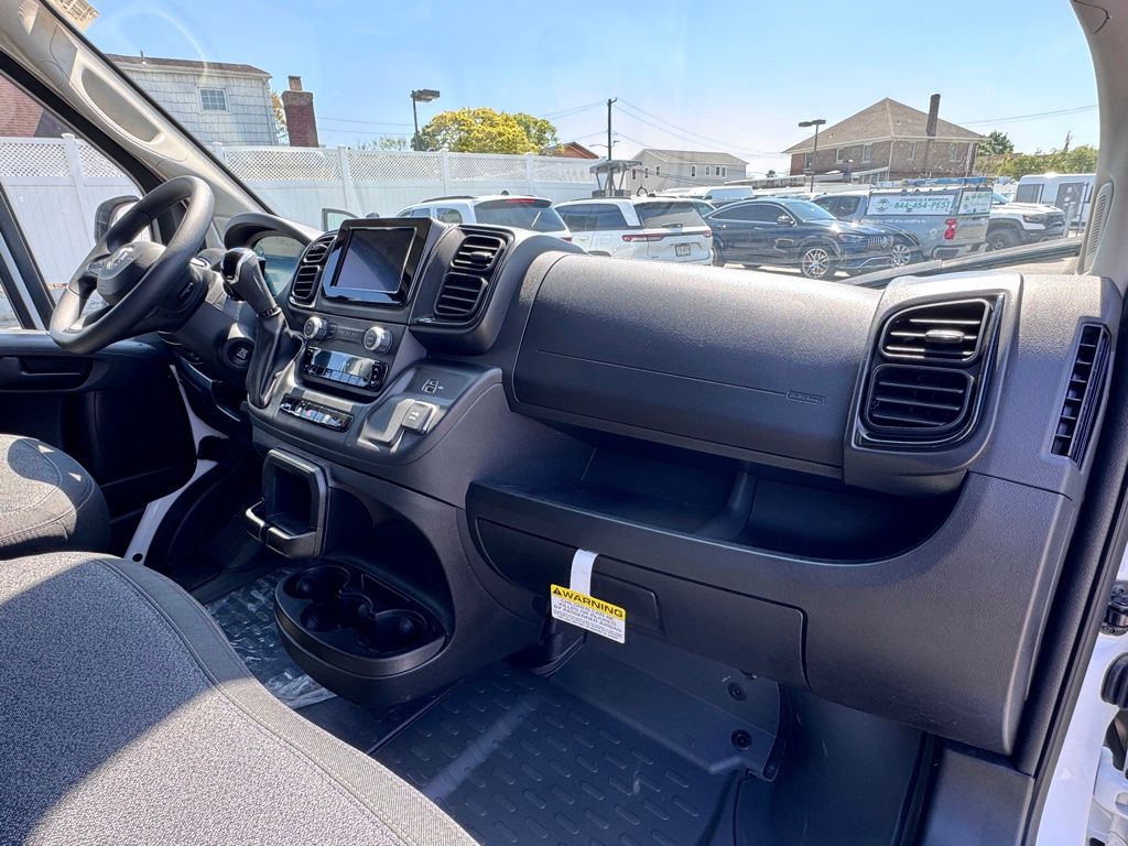 Used 2025 Ram ProMaster 3500 - photo 21