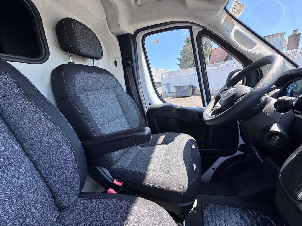 Used 2025 Ram ProMaster 3500 - photo 23