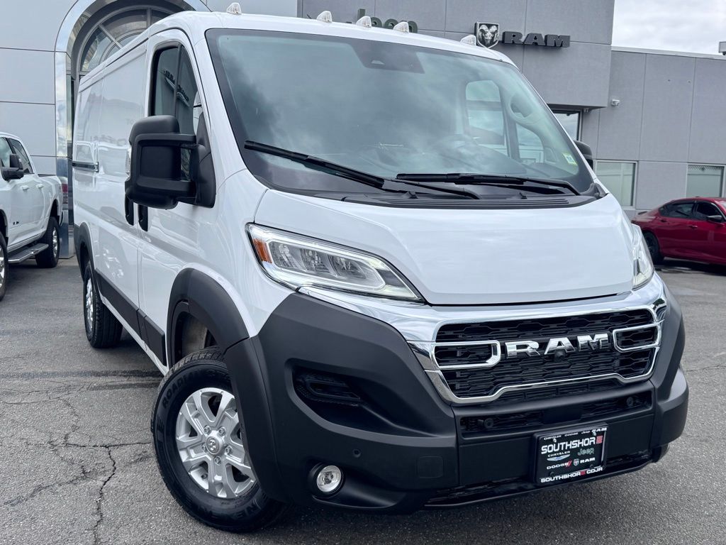 Used 2025 Ram ProMaster 2500 - photo 1