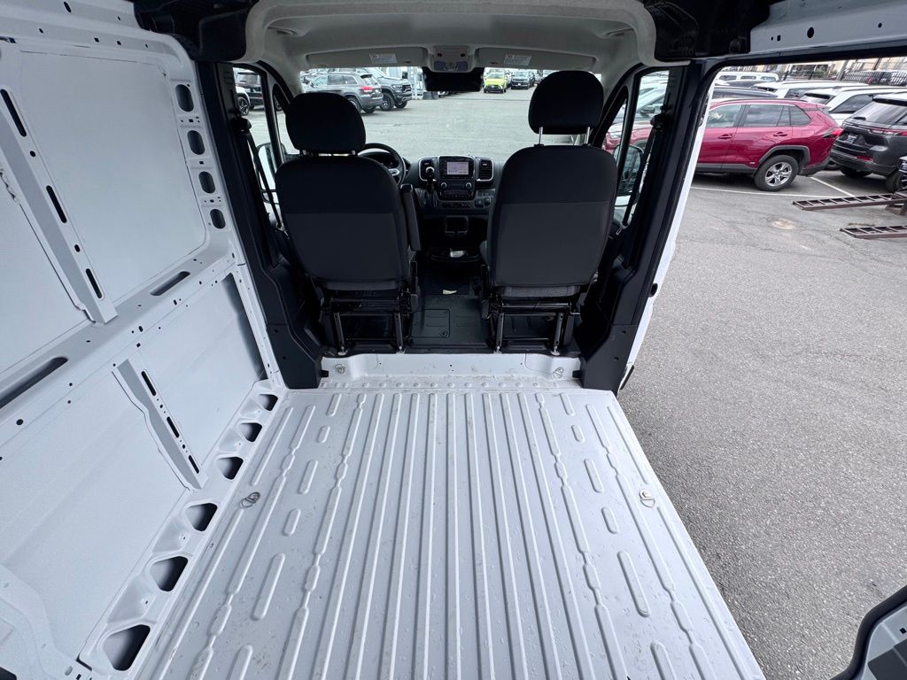 Used 2025 Ram ProMaster 2500 - photo 14