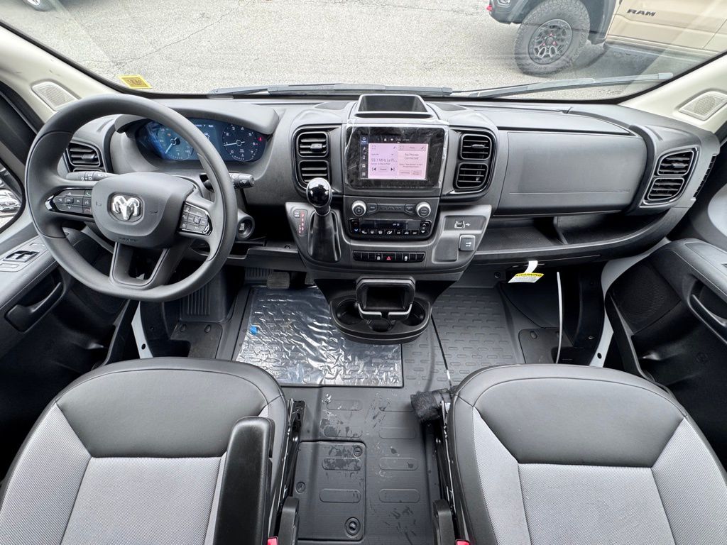 Used 2025 Ram ProMaster 2500 - photo 17