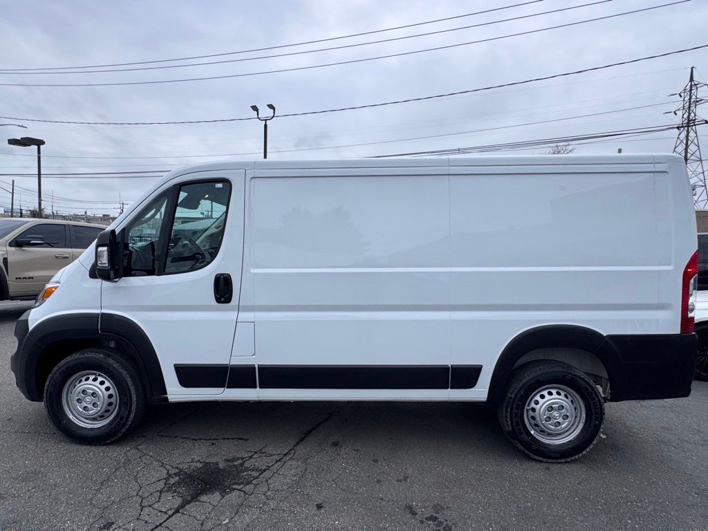Used 2025 Ram ProMaster 2500 - photo 8