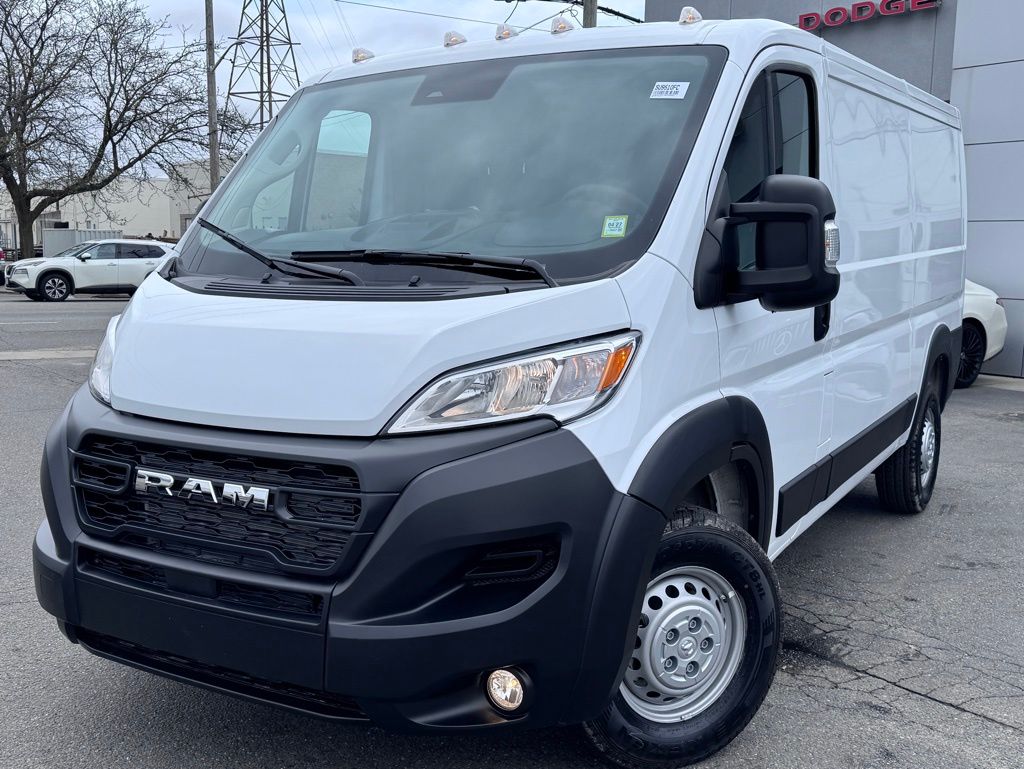 Used 2025 Ram ProMaster 2500 - photo 5