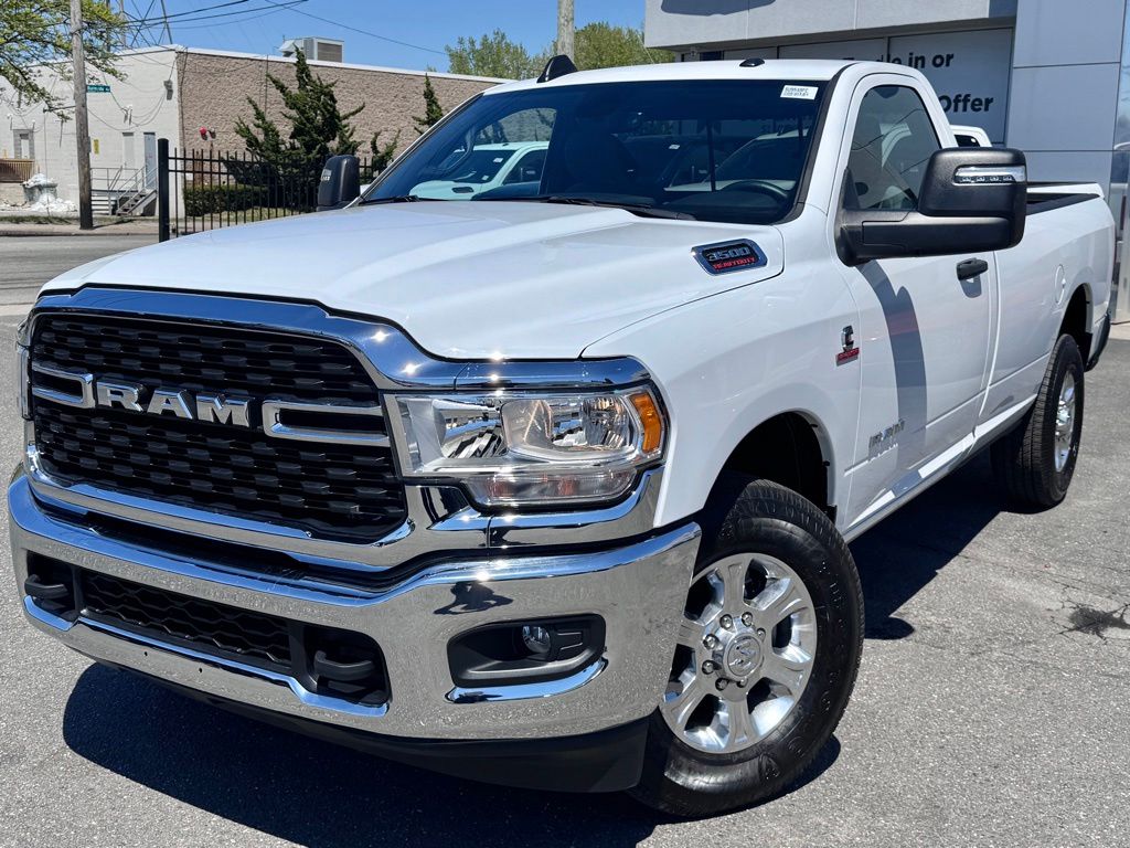 Used 2024 Ram 3500 - photo 3