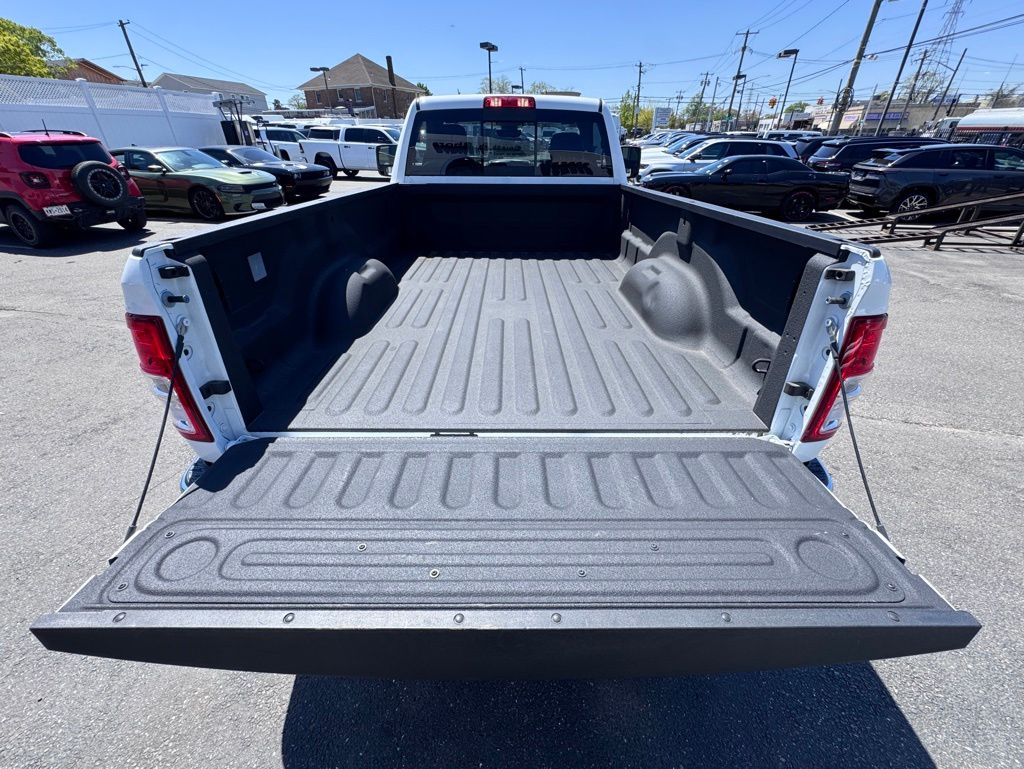Used 2024 Ram 3500 - photo 9