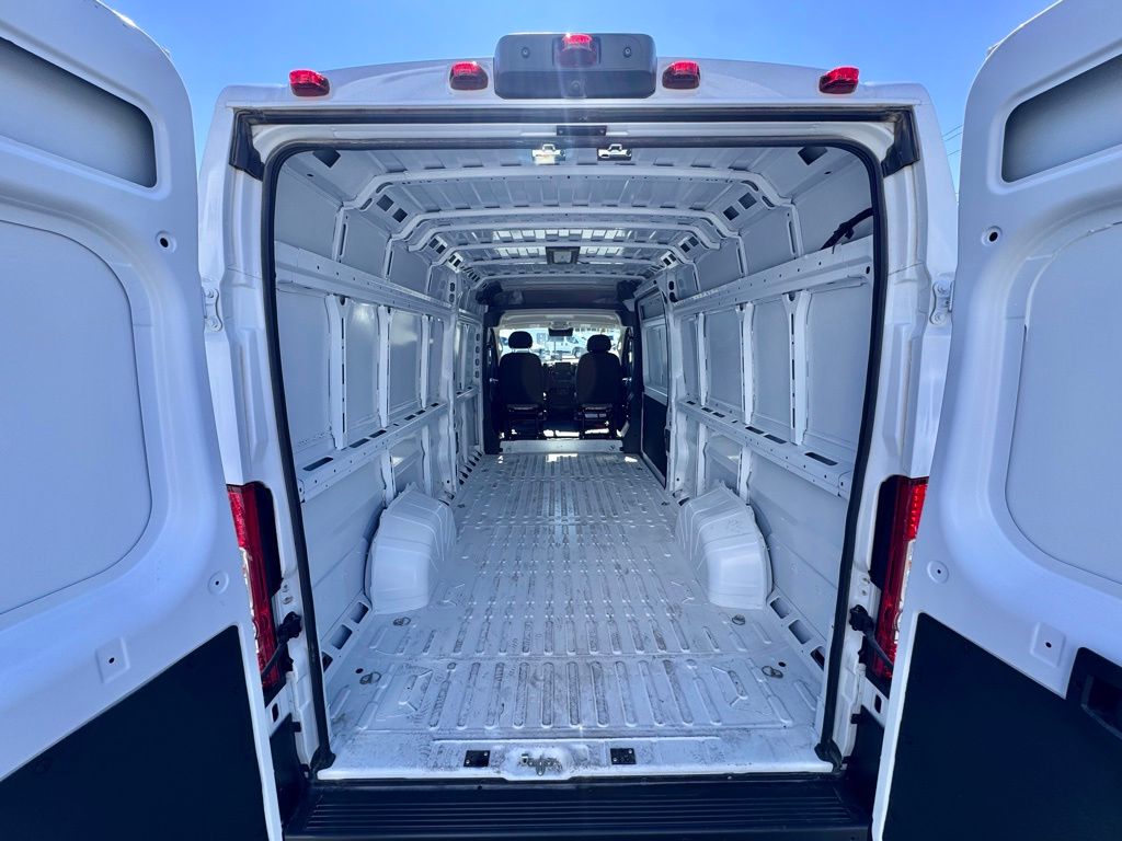 Used 2025 Ram ProMaster 3500 - photo 9