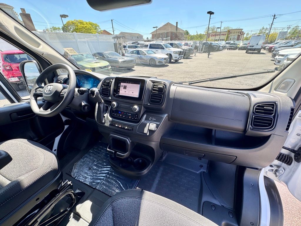 Used 2025 Ram ProMaster 2500 - photo 19