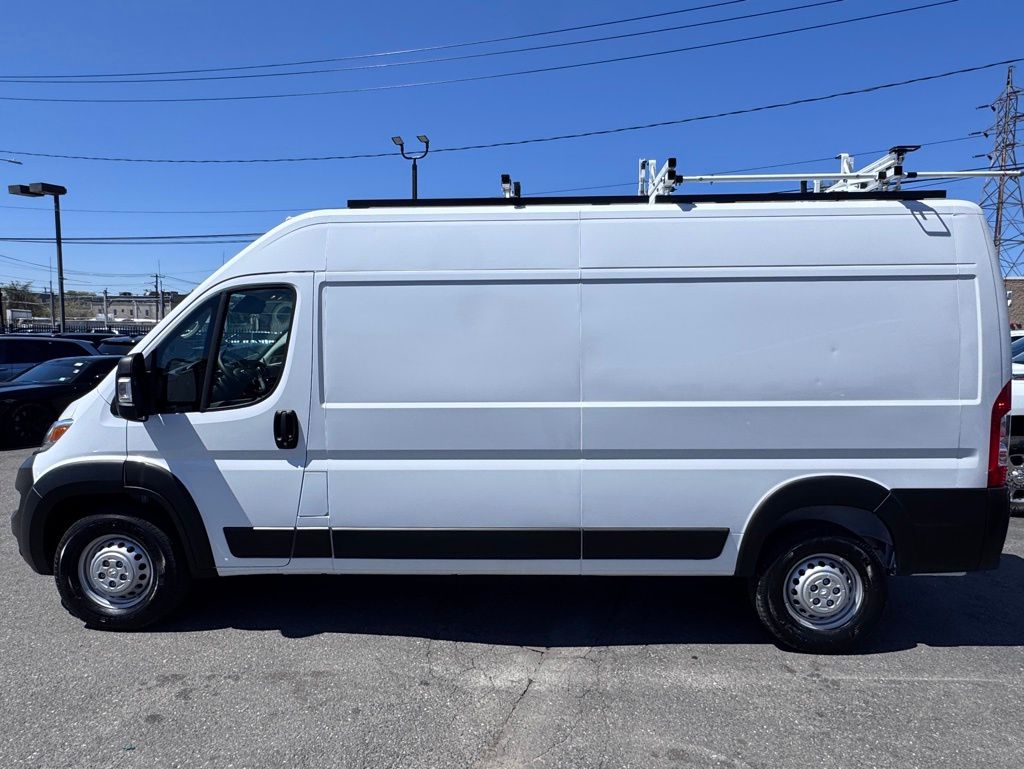 Used 2025 Ram ProMaster 2500 - photo 4