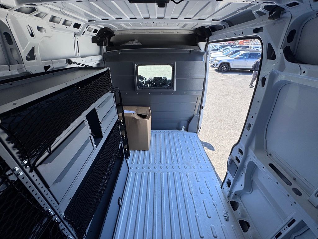 Used 2025 Ram ProMaster 2500 - photo 12