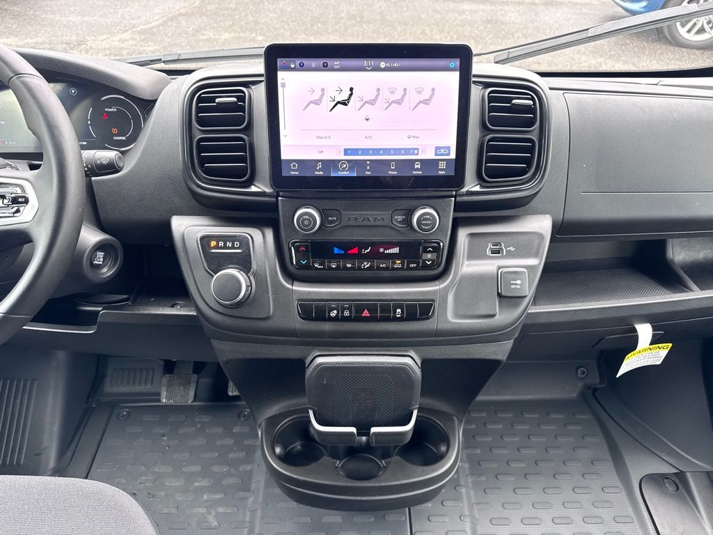 Used 2024 Ram ProMaster EV 3500 - photo 17