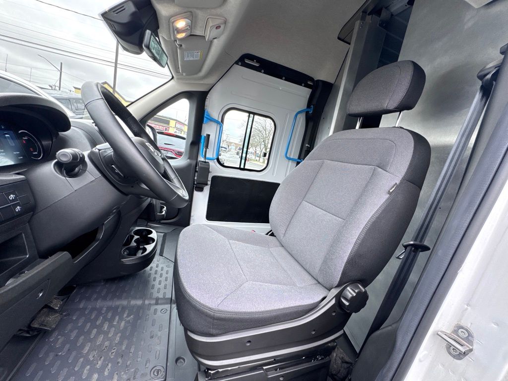 Used 2024 Ram ProMaster EV 3500 - photo 19