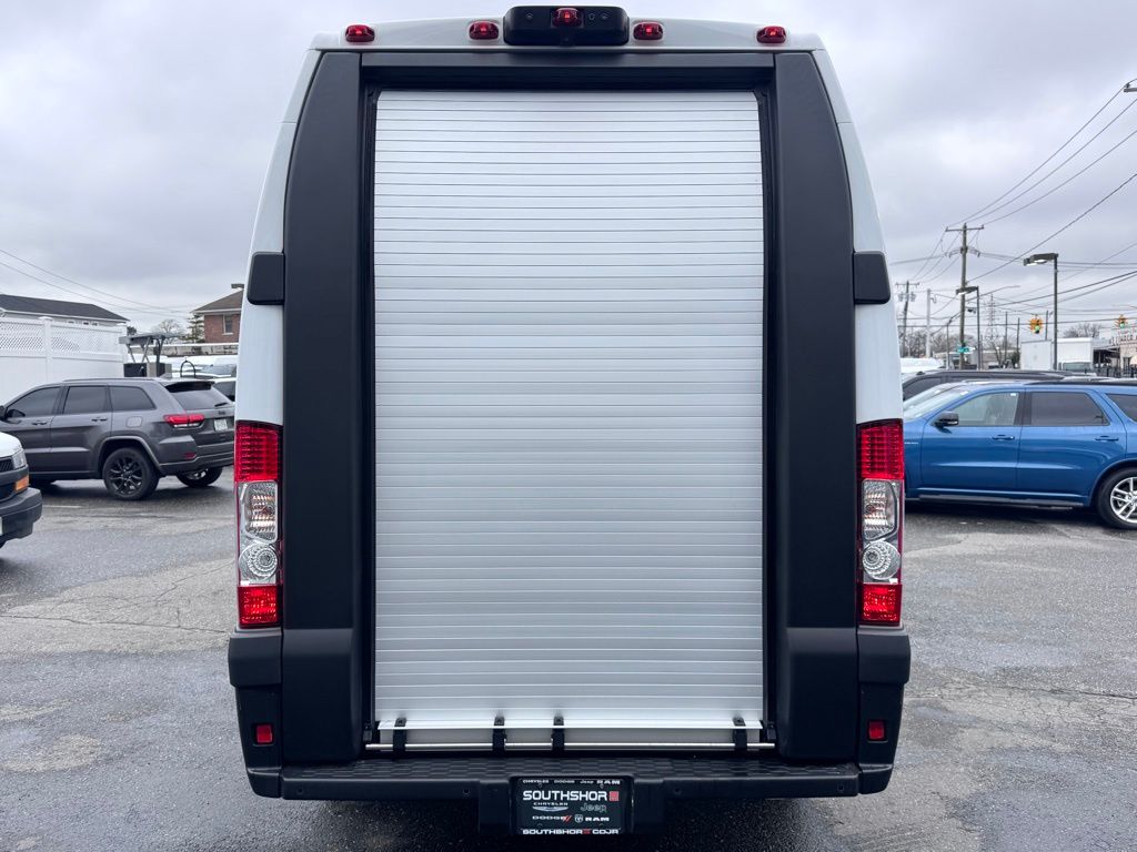 Used 2024 Ram ProMaster EV 3500 - photo 8