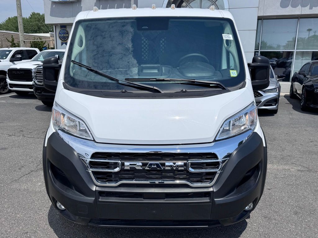 Used 2025 Ram ProMaster 2500 - photo 2