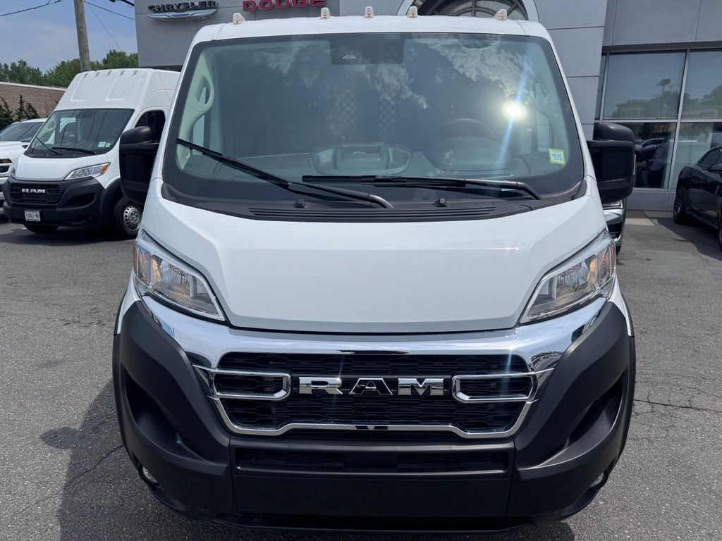 Used 2025 Ram ProMaster 2500 - photo 2