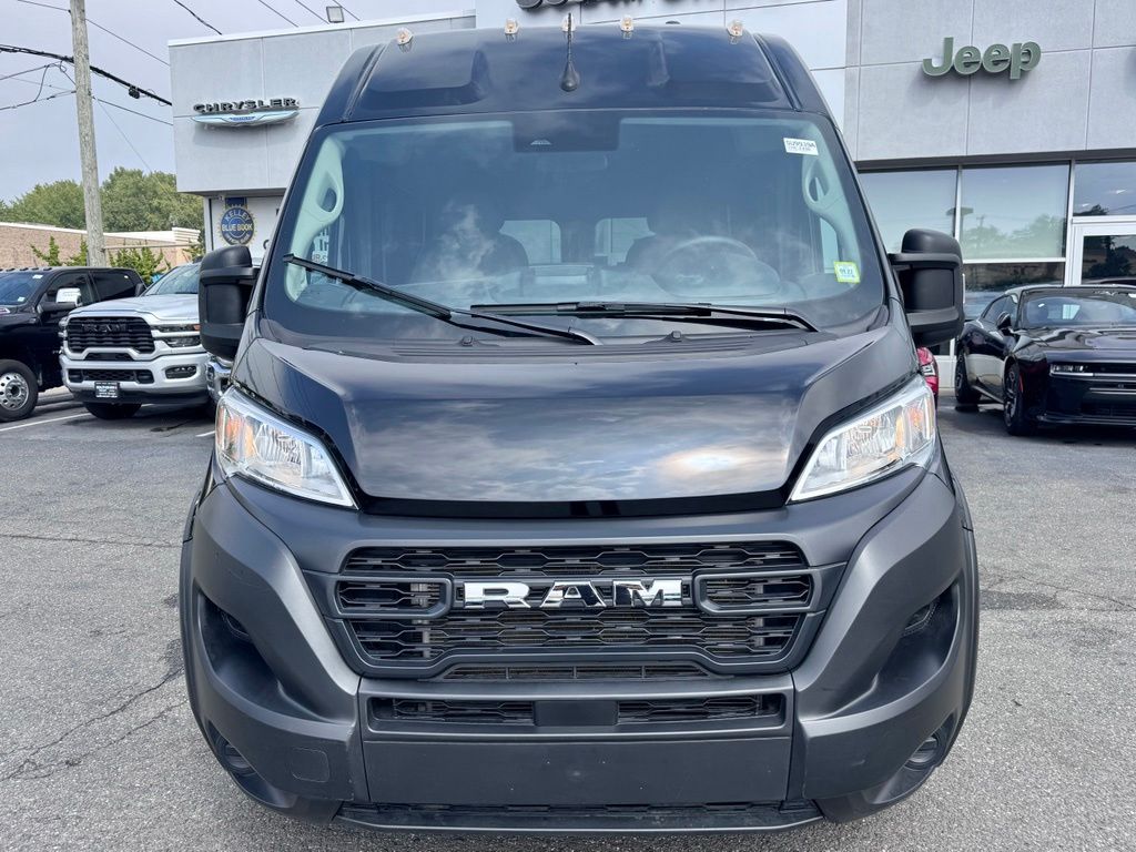Used 2025 Ram ProMaster 2500 - photo 2