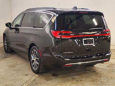 2022 Chrysler Pacifica FWD, Minivan for sale #PA0165 - photo 2