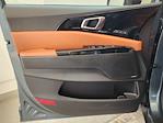 2022 Kia Carnival FWD Minivan for sale #PA0241 - photo 4