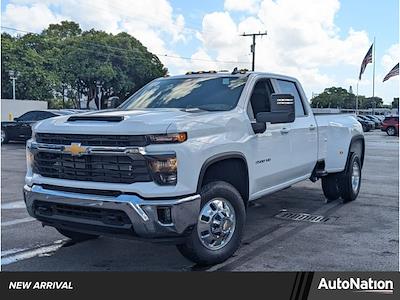 2025 Chevrolet Silverado 3500 Crew Cab 4x4 Pickup for sale #SF326252 - photo 1
