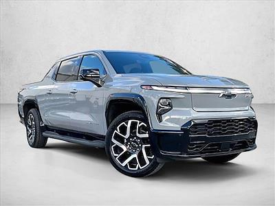 Used 2025 Chevrolet Silverado EV - photo 1