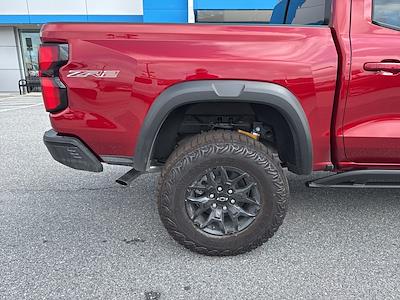 2025 Chevrolet Colorado Crew Cab 4x4 Pickup for sale #9907T - photo 2