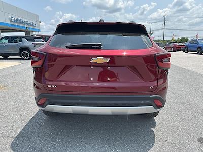 2025 Chevrolet Trax FWD SUV for sale #9915T - photo 2