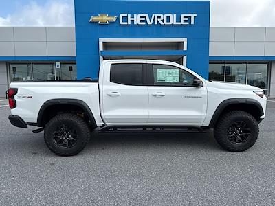 2025 Chevrolet Colorado Crew Cab 4x4 Pickup for sale #9933T - photo 1