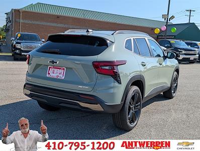 2025 Chevrolet Trax FWD SUV for sale #9947T - photo 2
