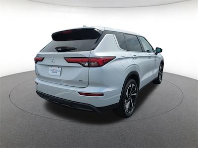 2023 Mitsubishi Outlander FWD SUV for sale #4962AX - photo 2