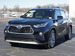Used 2022 Toyota Highlander Platinum for sale #53019ZA - photo 2