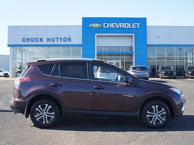 Used 2017 Toyota RAV4 - photo 1
