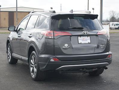 Used 2018 Toyota RAV4 - photo 1