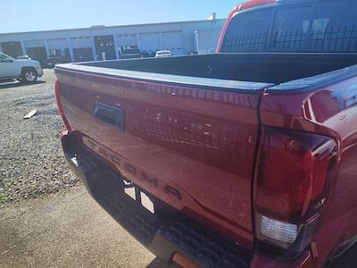 Used 2022 Toyota Tacoma - photo 1