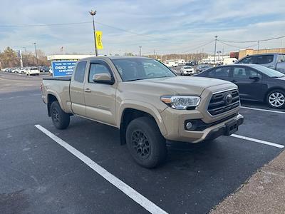 Used 2019 Toyota Tacoma - photo 1