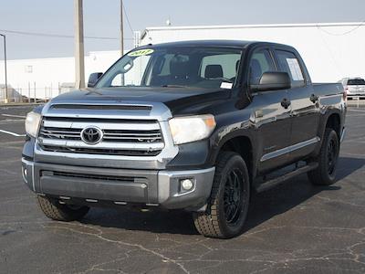 Used 2017 Toyota Tundra - photo 1