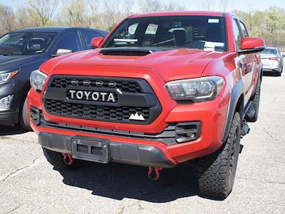 Used 2017 Toyota Tacoma - photo 1