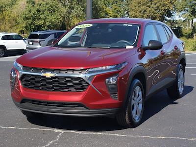 2025 Chevrolet Trax FWD SUV for sale #53473AX - photo 2