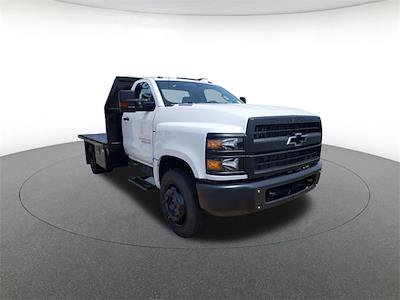 2022 Chevrolet Silverado 6500 Regular Cab DRW 4x2 Flatbed Truck for sale #NH739733 - photo 1