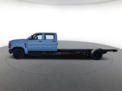 2024 Chevrolet Silverado 6500 Crew Cab DRW 4x2, Cab Chassis for sale #RH169334 - photo 1